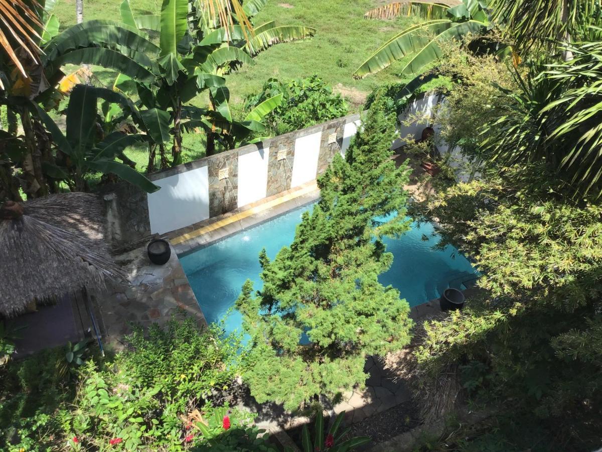 Guesthouse The 4 Fish Manado Luaran gambar