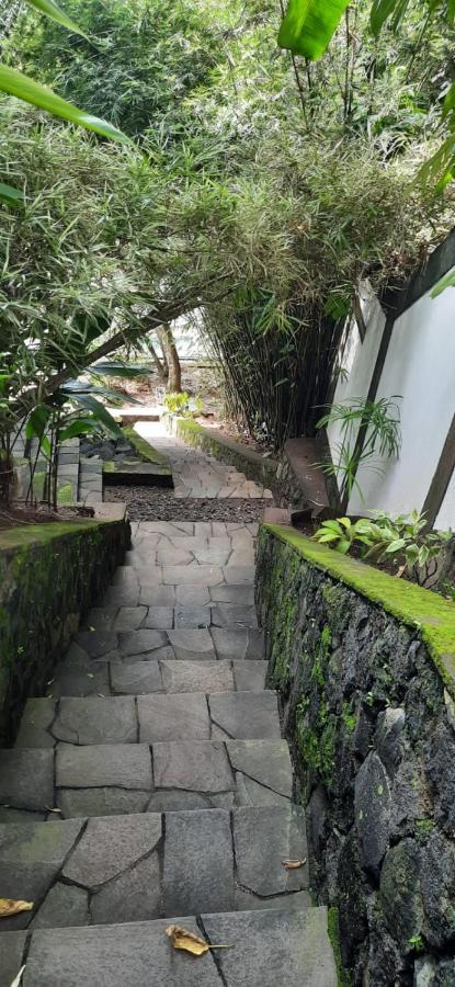 Guesthouse The 4 Fish Manado Luaran gambar