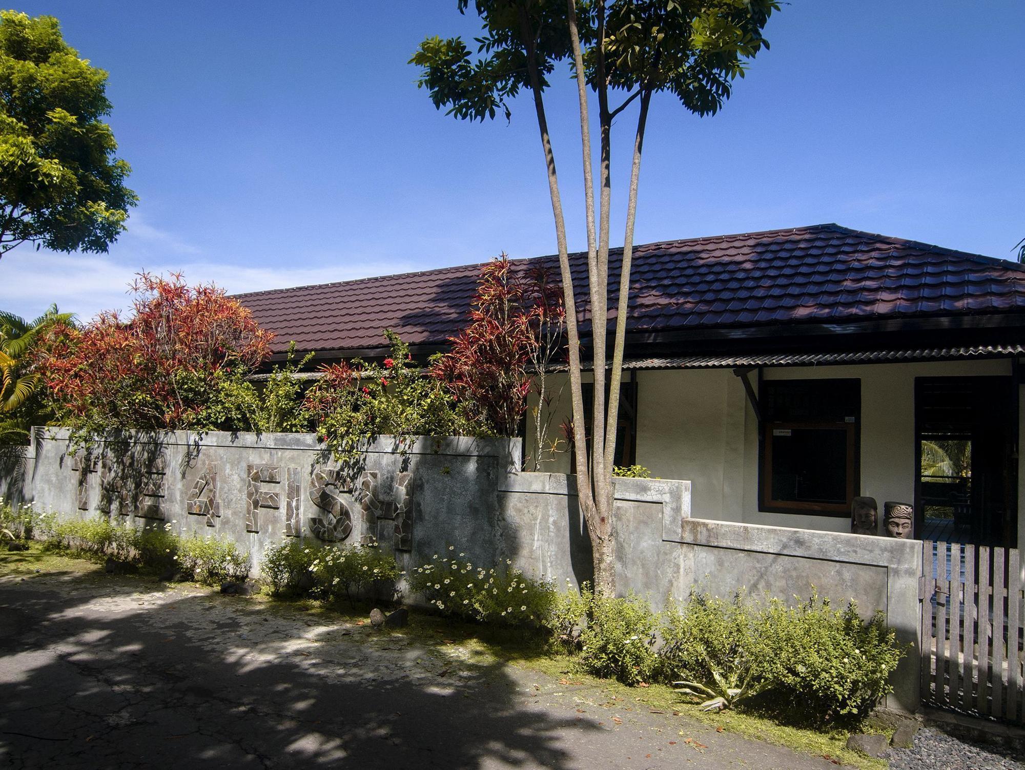 Guesthouse The 4 Fish Manado Luaran gambar