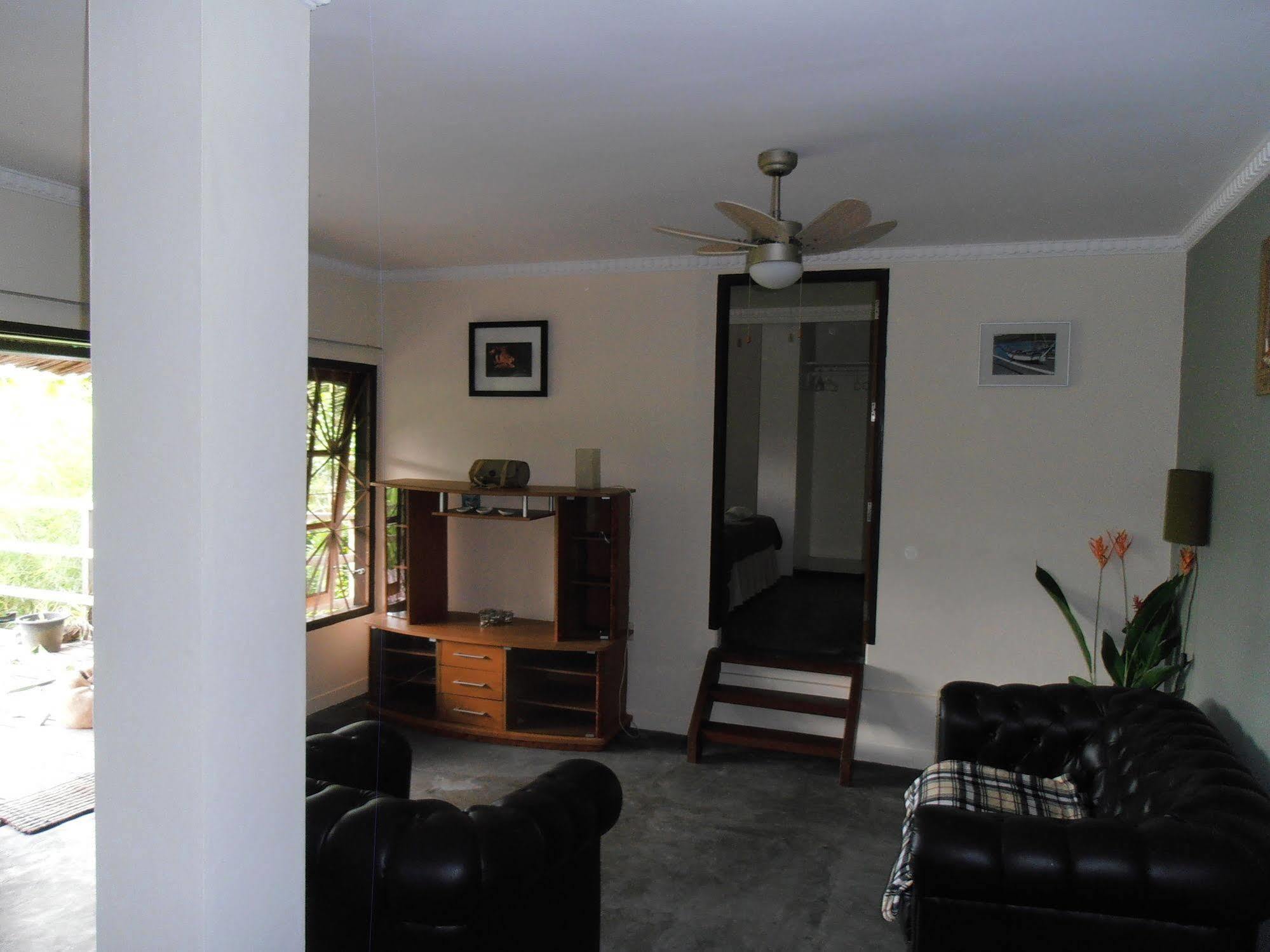 Guesthouse The 4 Fish Manado Luaran gambar